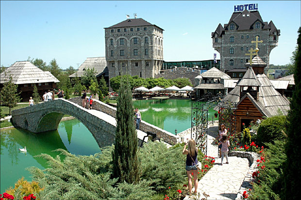 Судија спасао из језера младог фудбалера